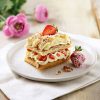 MILLE FEUILLE WITH STRAWBERRIES